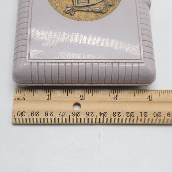 Vintage Deltah Necklace Case With Gold Crest Design BOX ONLY - Picture 6 of 6